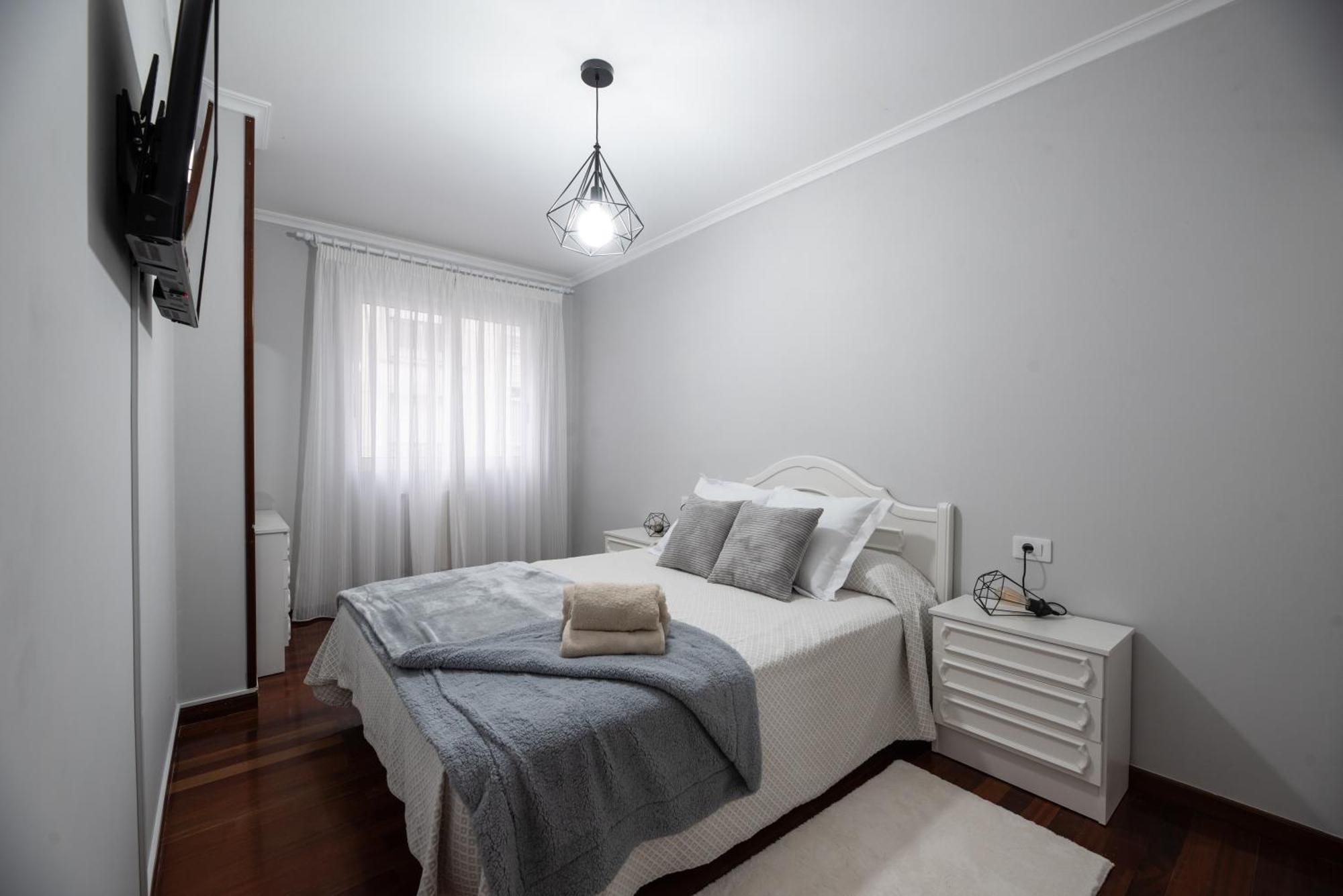 Apartamento Acogedor Centrico Monforte De Lemos Kültér fotó