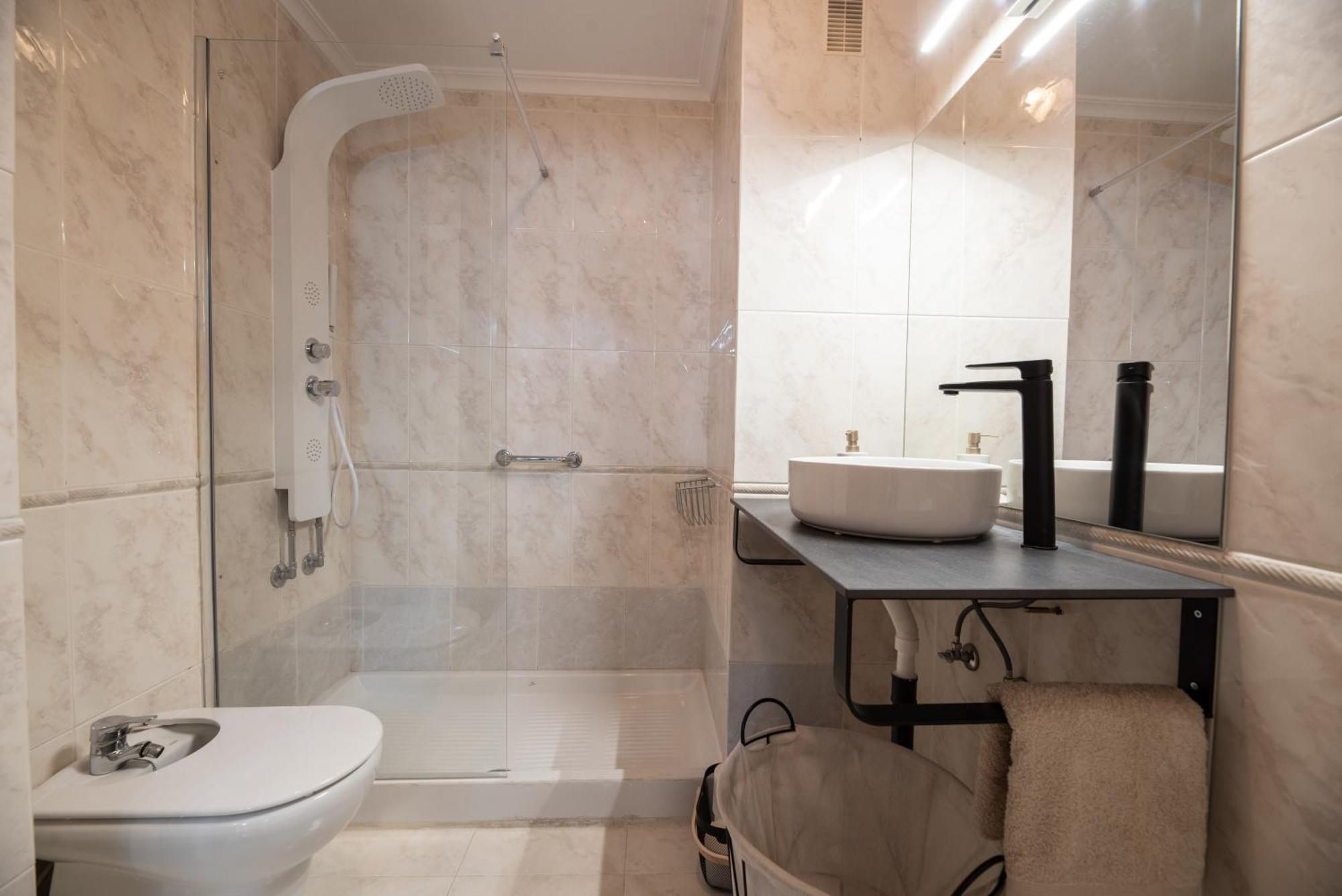 Apartamento Acogedor Centrico Monforte De Lemos Kültér fotó
